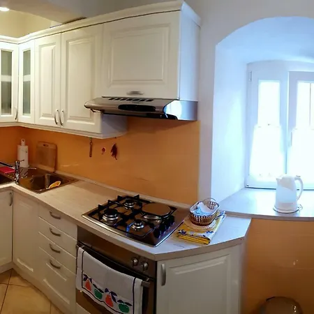 Peronja Apartmán Jelsa (Hvar)